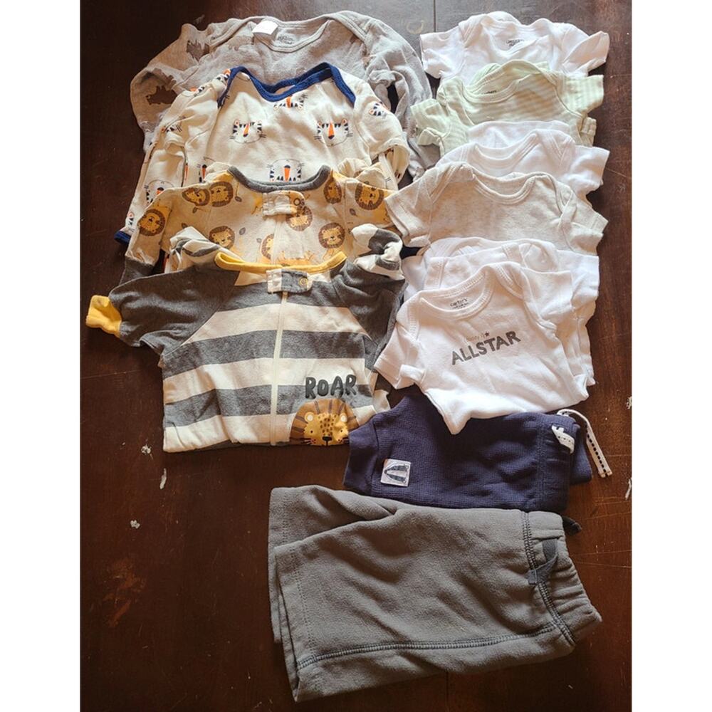 12 pc boy's newborn clothing lot spring/summer